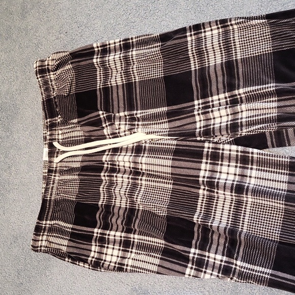 Cozy pajamas - Picture 6 of 7